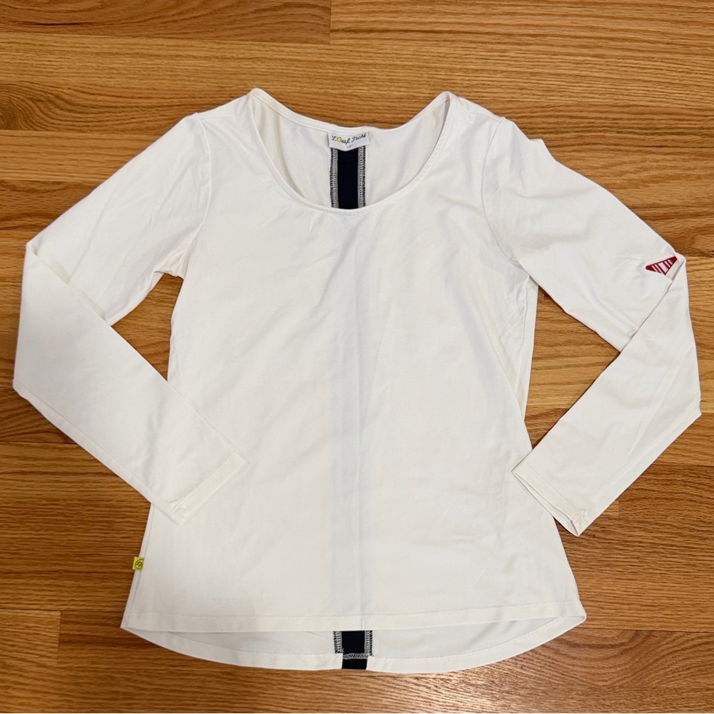 L’oeuf Poche White Long Sleeve Scoop Neck Top with Navy Trim